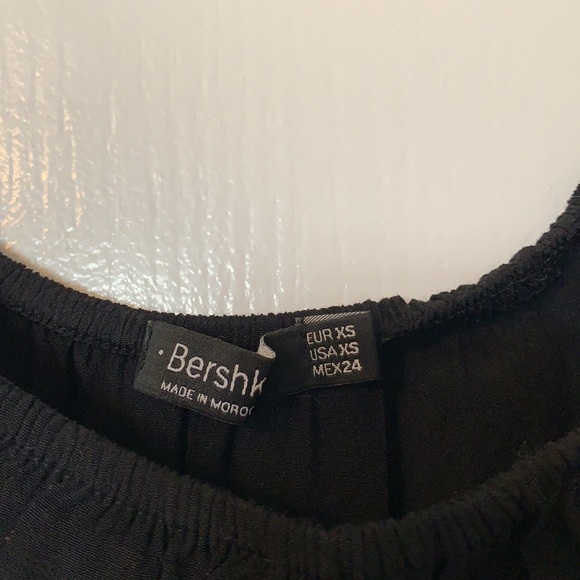 Bershka black crop top - Picture 2 of 3